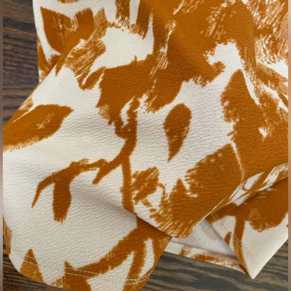 Orange/tan and white mini dress size S - Picture 5 of 7